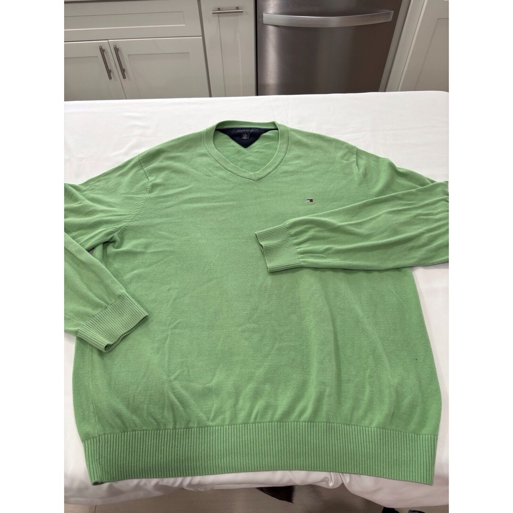 Tommy Hilfiger Preppy Men's Y2K Sweater Size XL  TG Green Pullover V-Neck Logo
